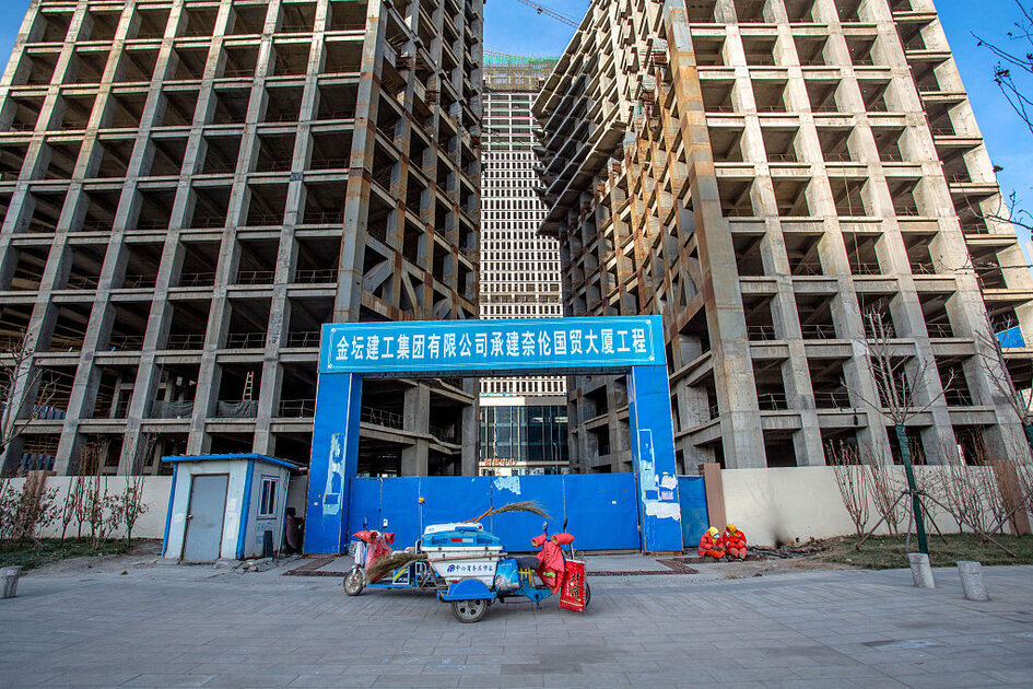 Bâtiments qui s'effondrent et rêves brisés : Maisons inachevées en Chine