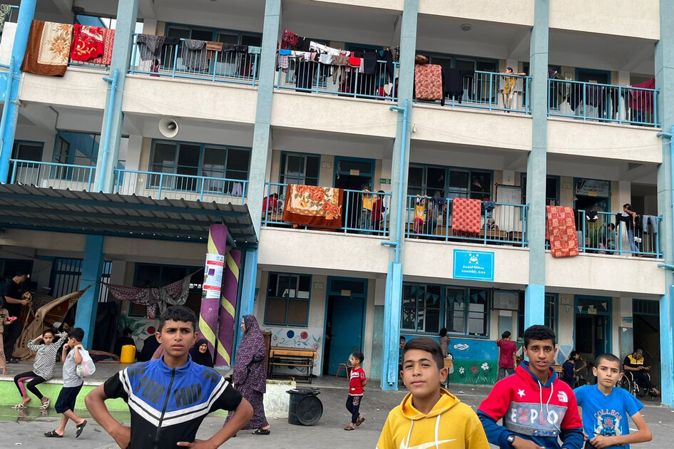Les Palestiniens déplacés dans des écoles de l'ONU surpeuplées risquent une épidémie