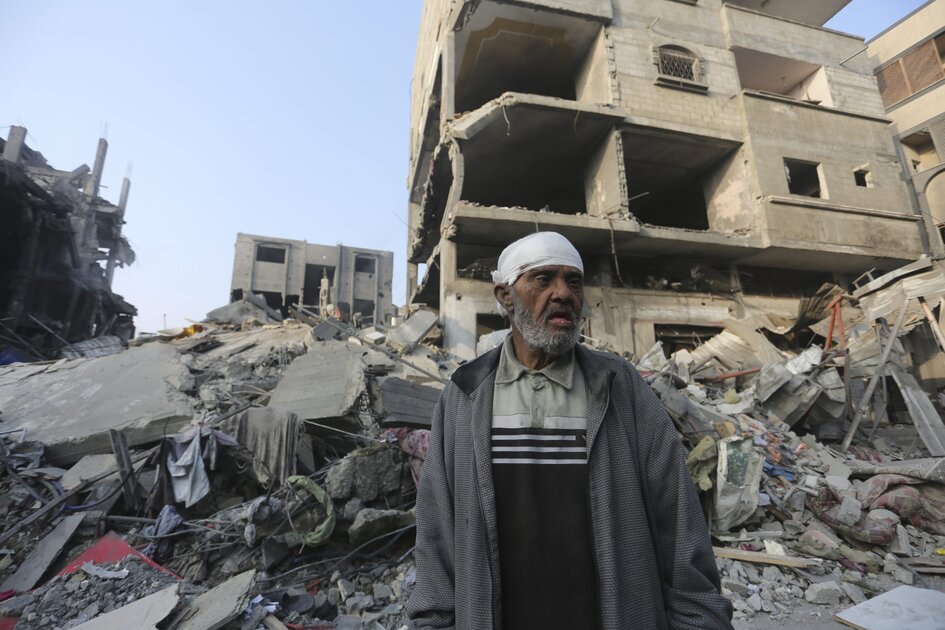 Raid aériens israéliens : des dizaines de morts et maisons détruites à Gaza Sud