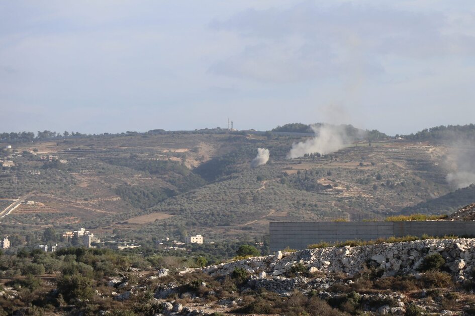 Hezbollah bombarde les casernes israéliennes, riposte au Sud-Liban