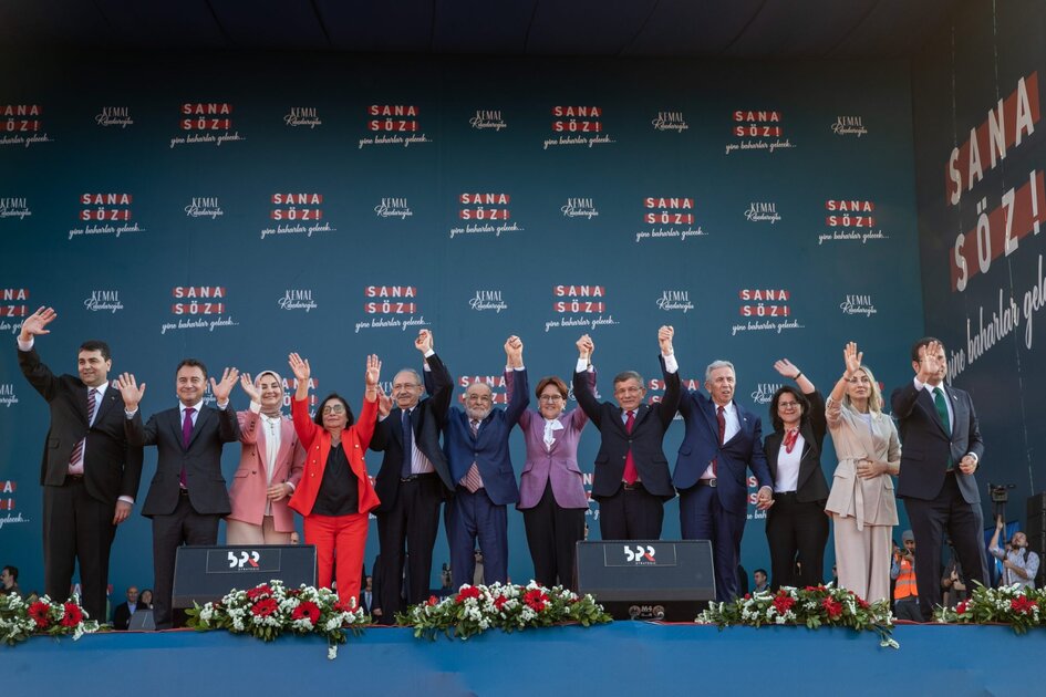 L'opposition turque prône la coopération, succès en vue ?