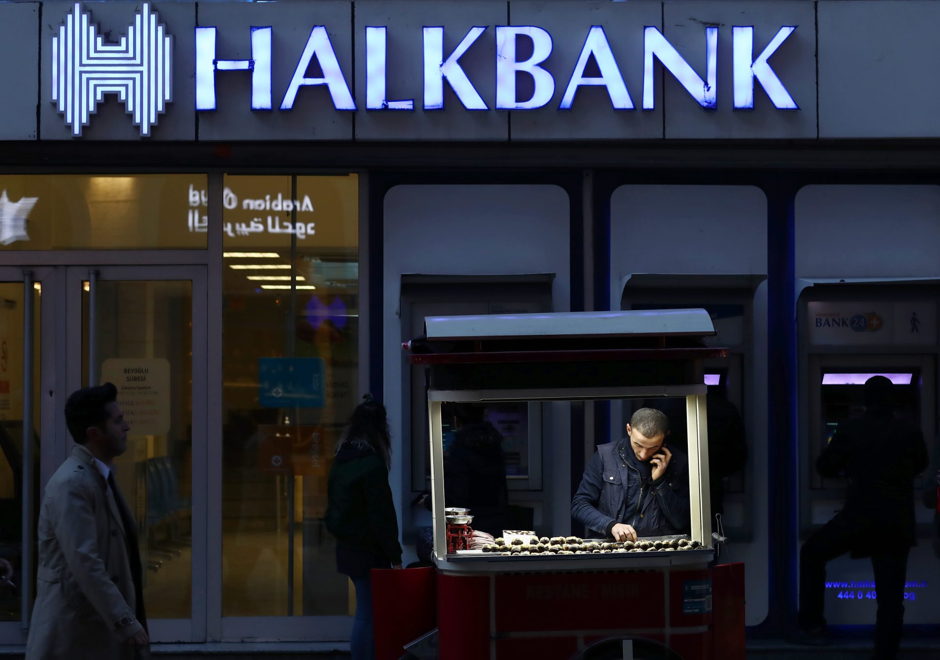 Banques turques limitent réception fonds export Russie