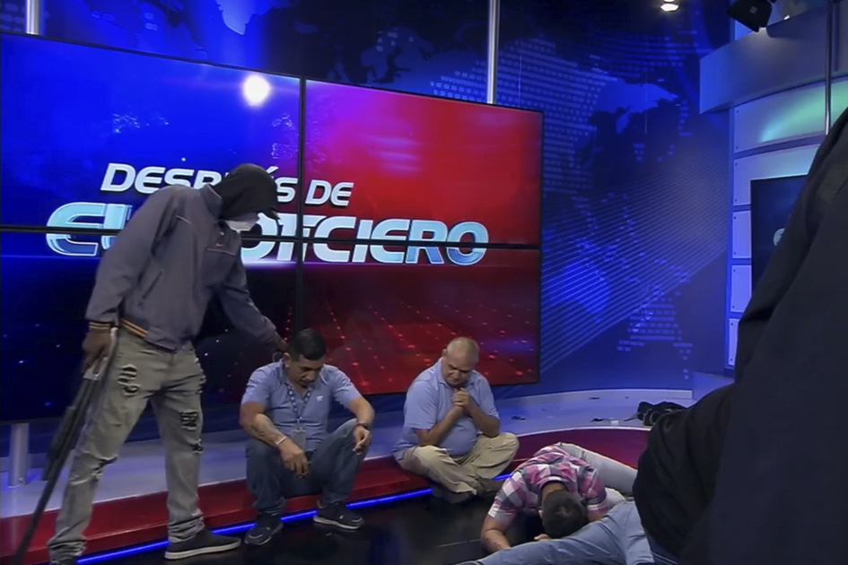 Des hommes armés prennent d'assaut une chaîne TV en Équateur