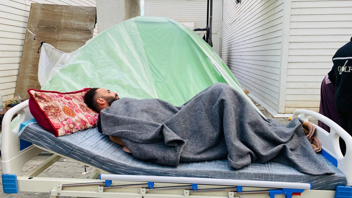 L'OMS condamne l'attaque d'Israël sur un hôpital à Gaza
