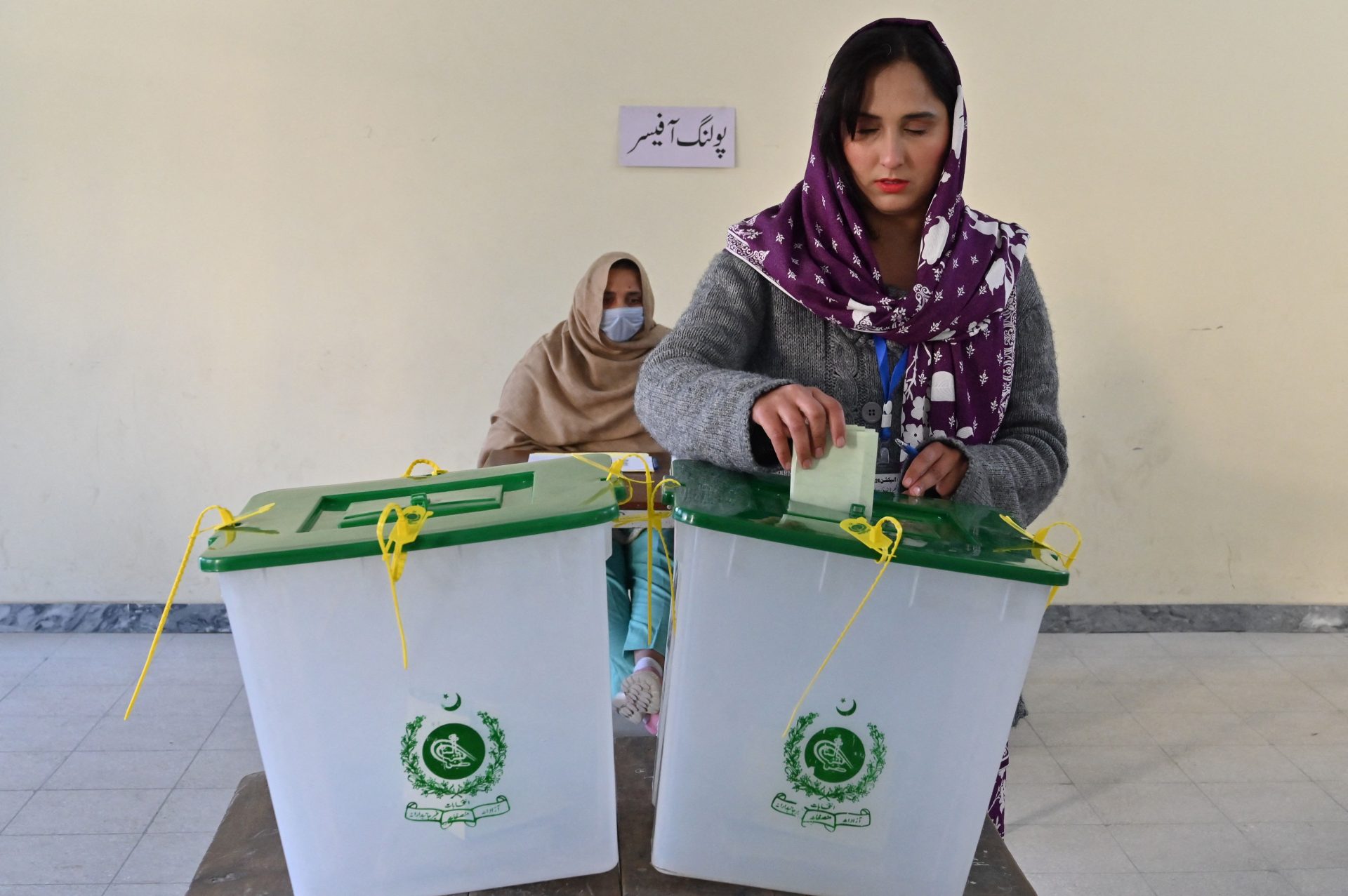 Fin des élections législatives et régionales au Pakistan, résultats attendus