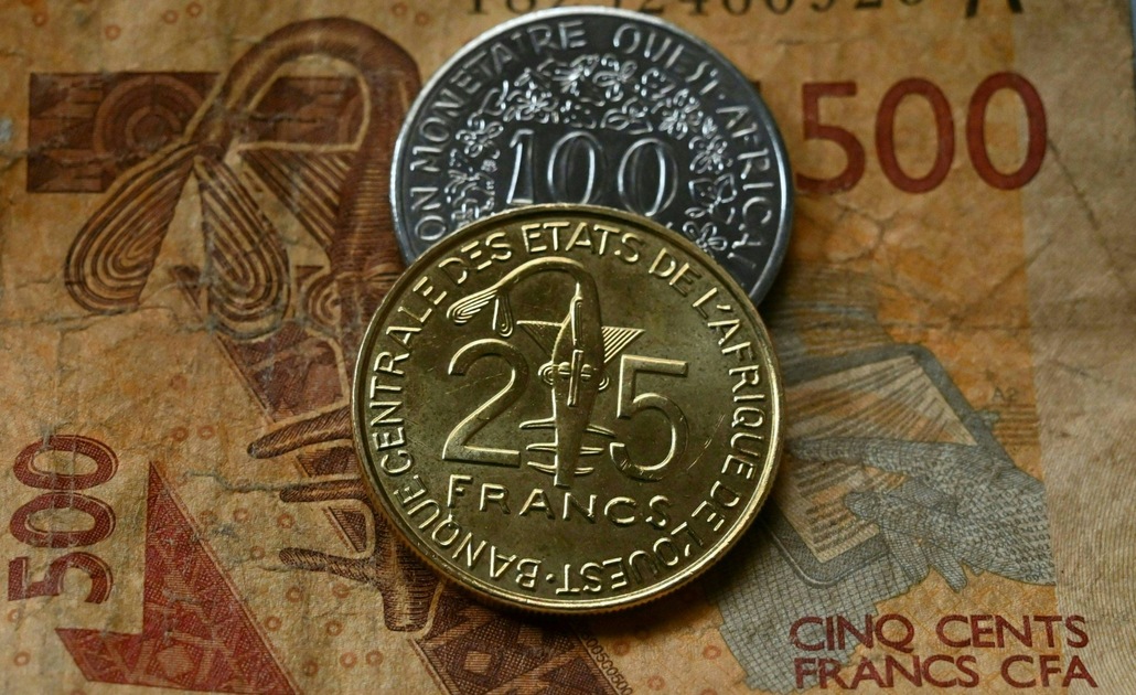 Le franc CFA, une monnaie coloniale contrôlée par la France