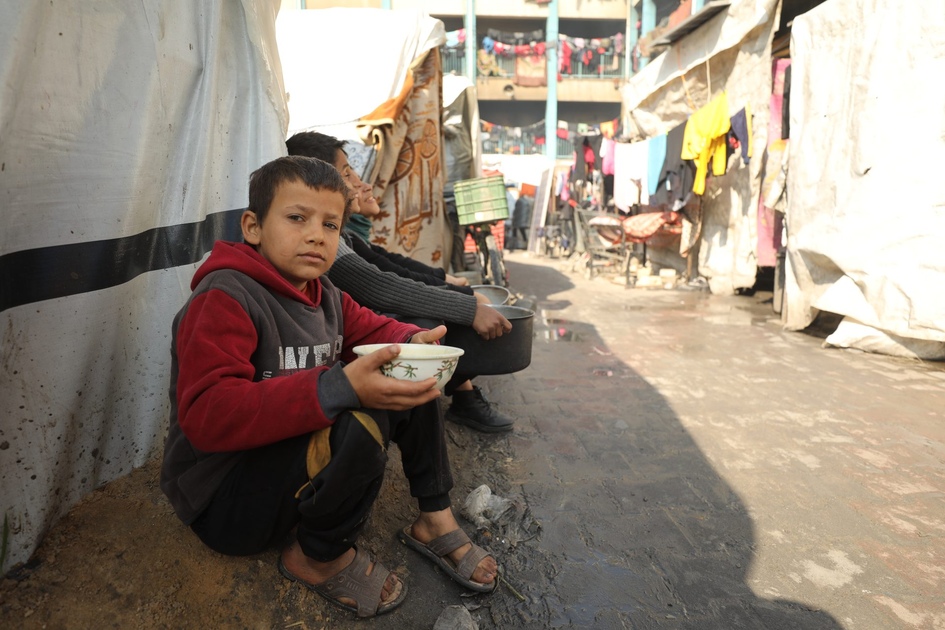 Mortalité infantile par malnutrition, l'ONU alerte sur une famine imminente à Gaza