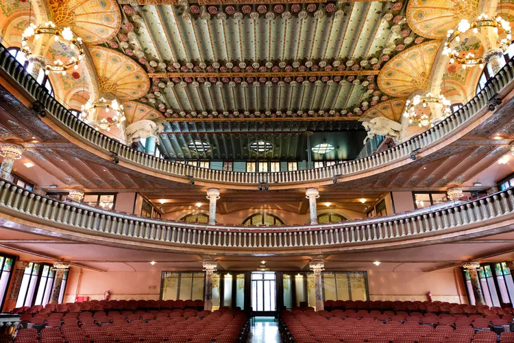 11. Visiter le Palau de la Música Catalana