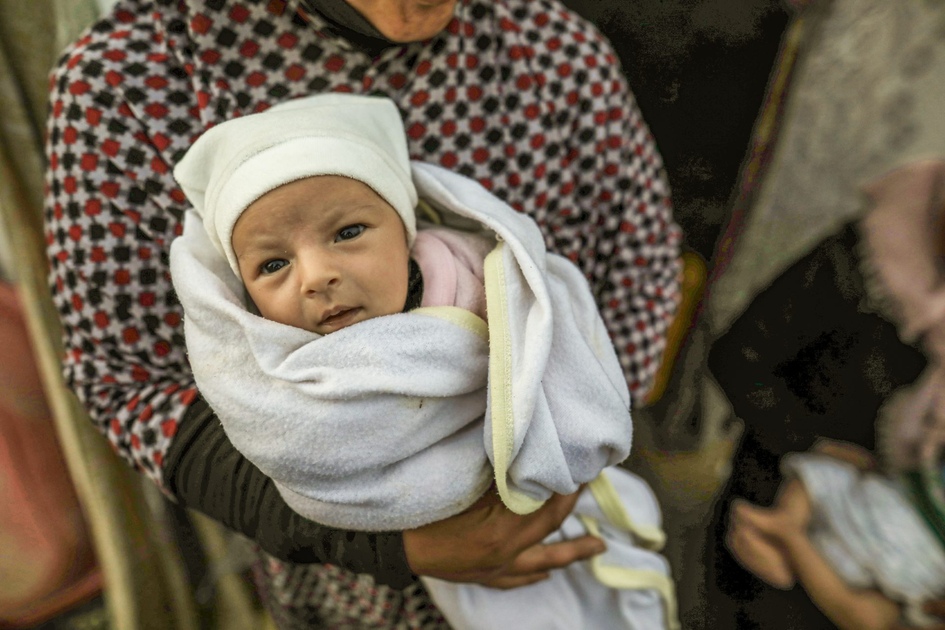 À Gaza, bébés sans couches ni lait sous les bombes israéliennes