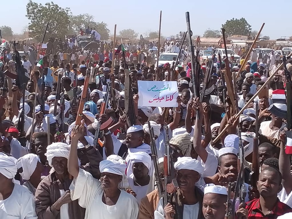 Afrique Centrale et Tchad: Guerre et positions des voisins du Soudan