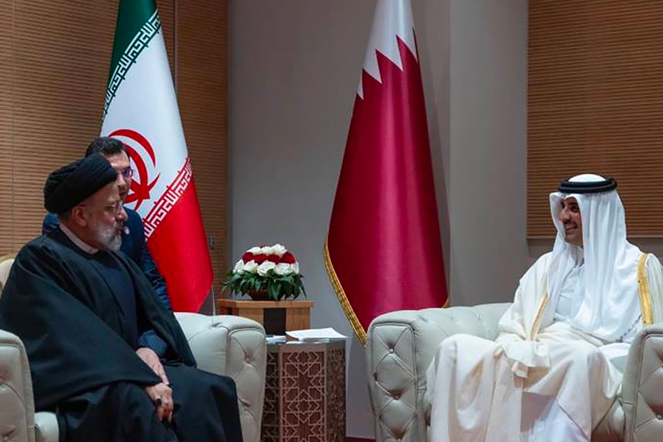 Amir du Qatar et président iranien en discussions à Alger