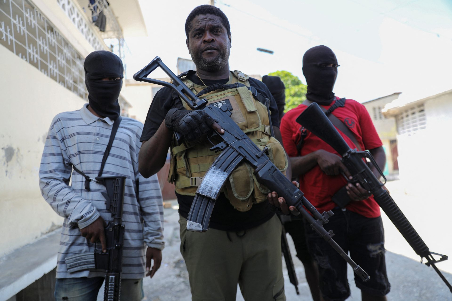 Chef de gang haïtien alerte sur une guerre civile si Henry ne démissionne pas