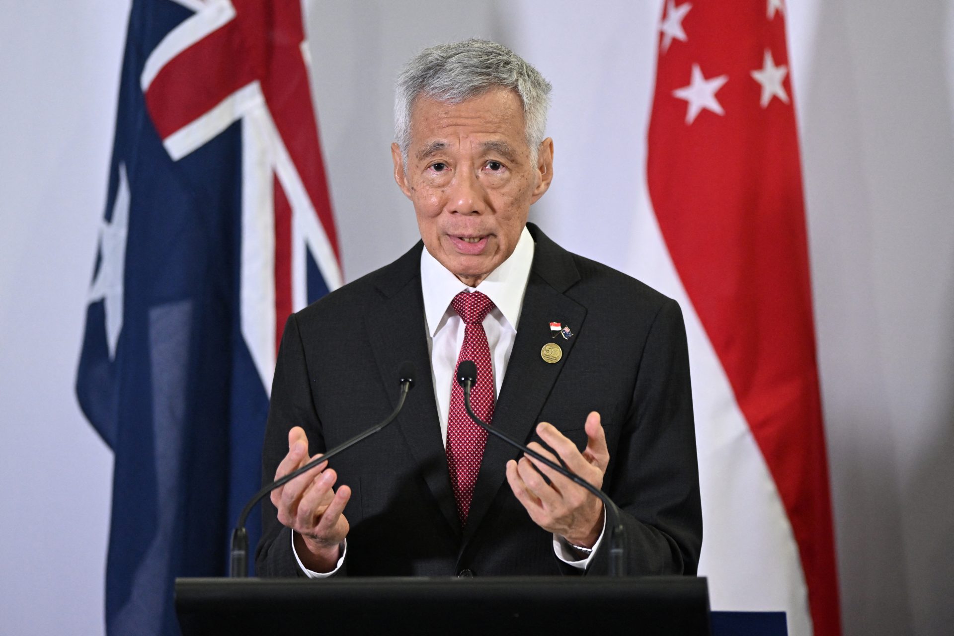 Le Premier Ministre de Singapour défend l'accord exclusif avec Taylor Swift malgré les mécontentements régionaux