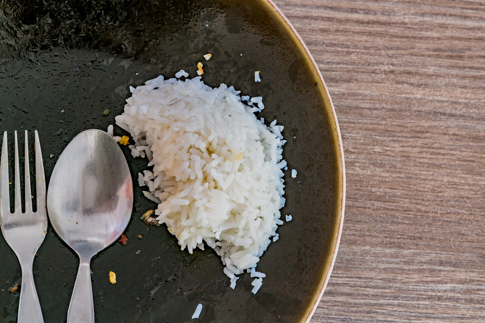 Les risques du riz restant et comment le servir sainement