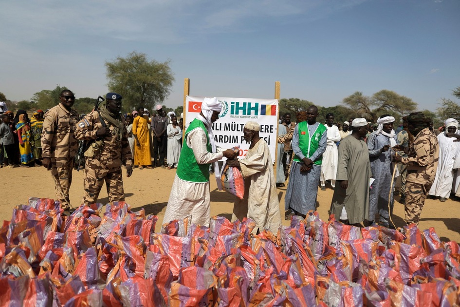 Soudan ouvre ses portes aux aides venant du Tchad, fixe itinéraires