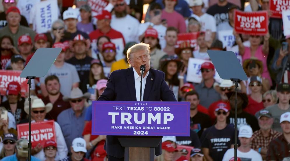 Trump décroche l'investiture républicaine au Missouri et Michigan