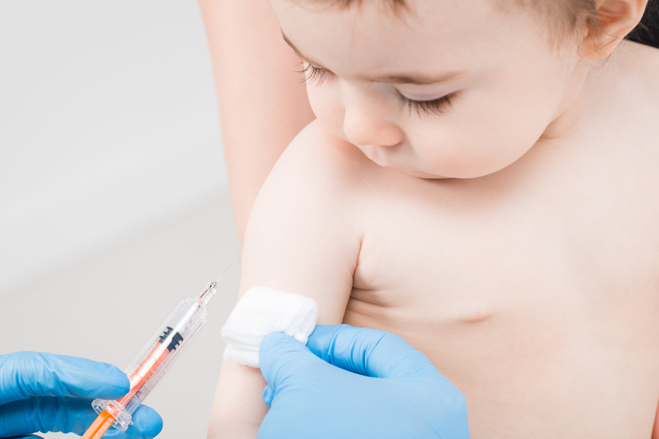 Vaccination bébés contre méningocoques recommandée par la HAS
