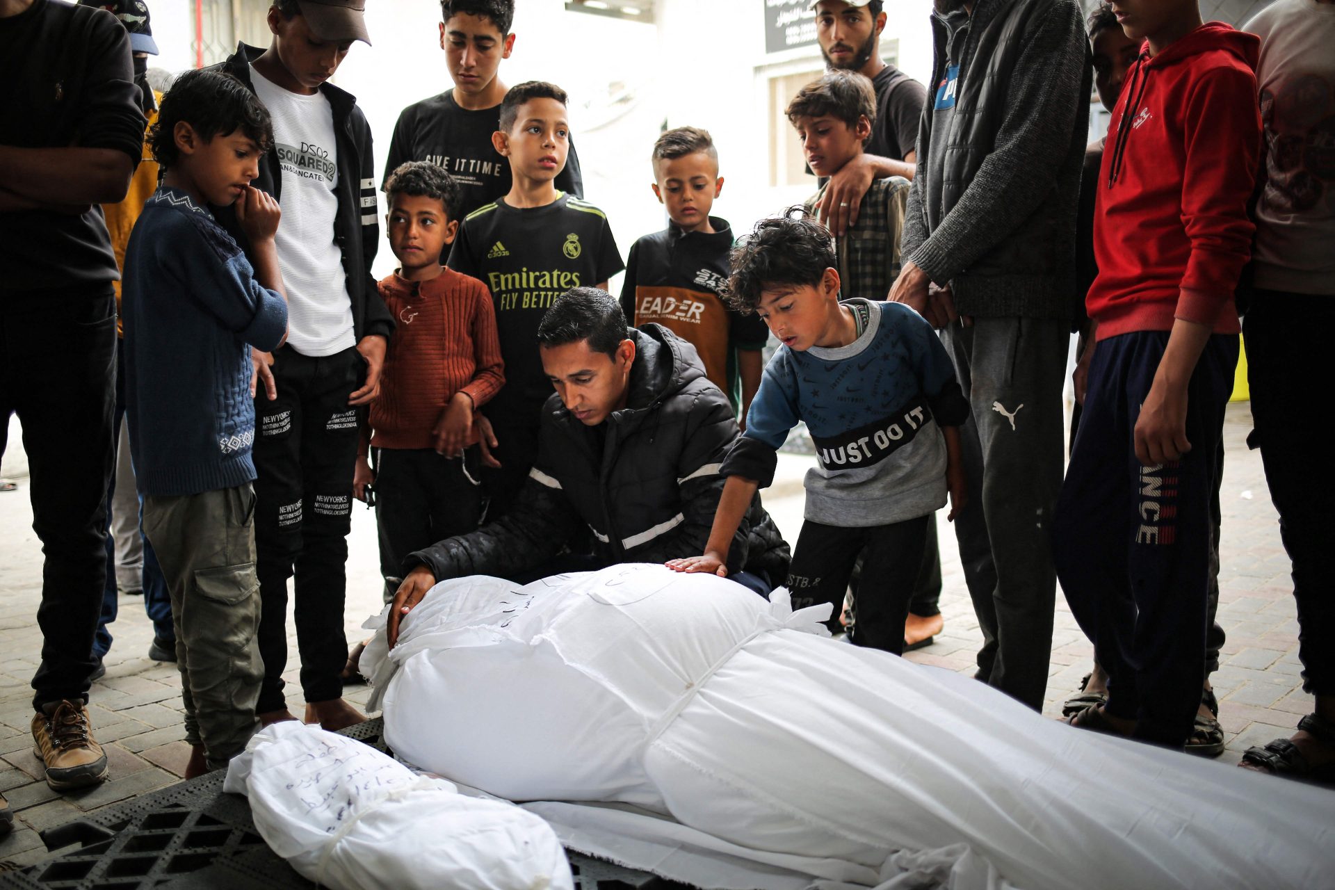 7 massacres à Gaza, bombardements intensifiés près de Rafah