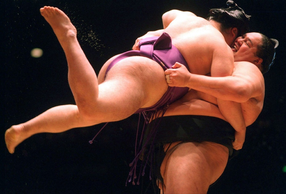 Akebono, premier Yokozuna étranger du sumo, décède à 54 ans