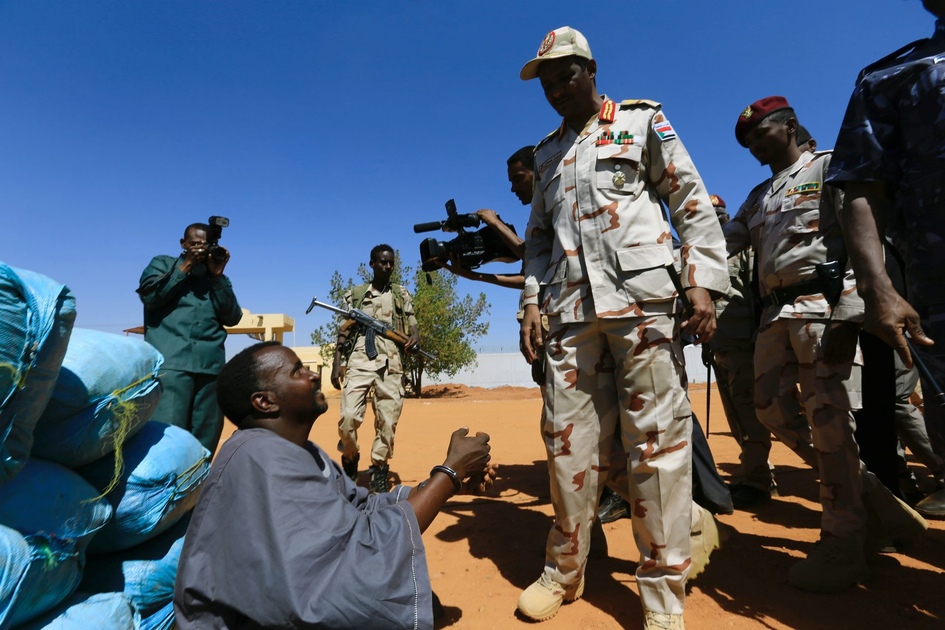 Appel des sénateurs US à Biden pour sanctionner les FAR du Soudan