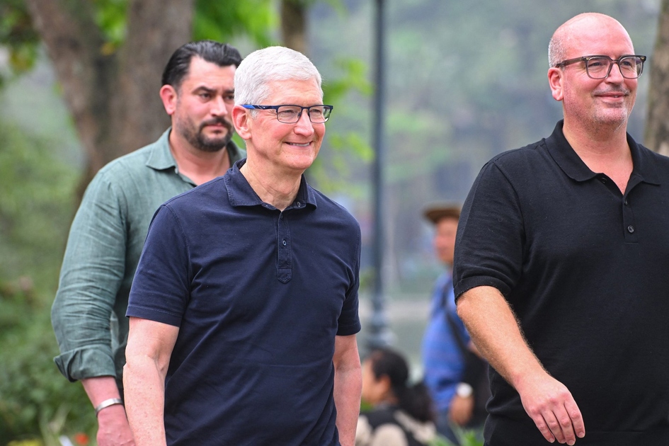 Apple investit au Vietnam lors de la visite de Tim Cook à Hanoï