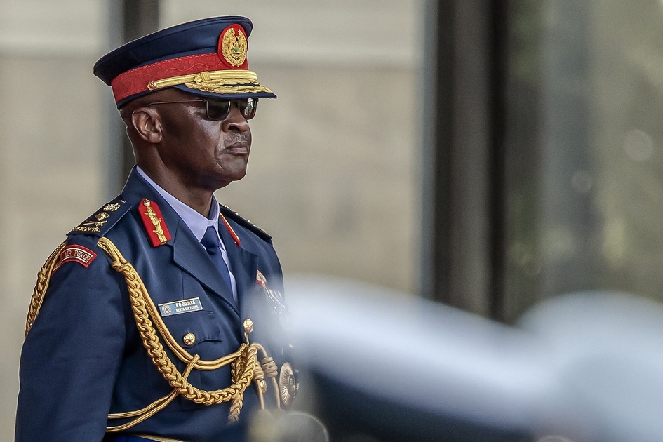 Crash d'hélicoptère au Kenya, 10 morts dont le chef militaire