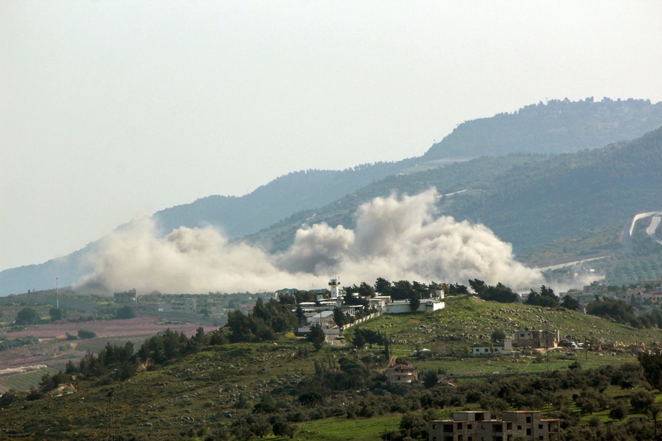 Hezbollah bombarde un site israélien au sud Liban et pleure un membre