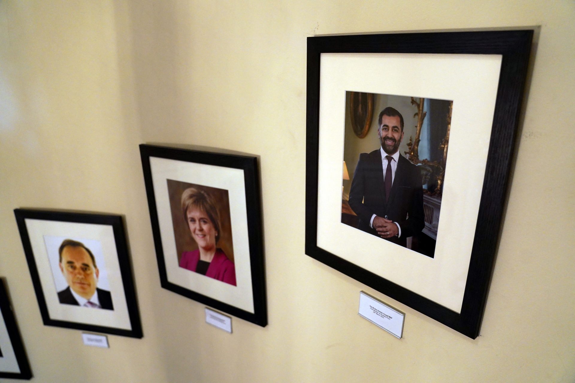 Leader sans pouvoir Humza Yousaf quitte l'Ecosse, quel avenir ?