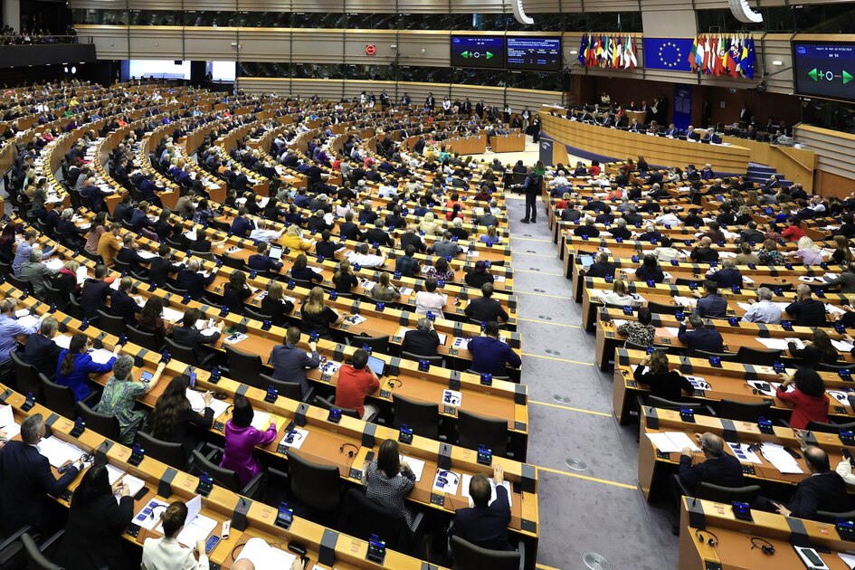 Parlement UE soutient interdiction du travail forcé visant la Chine