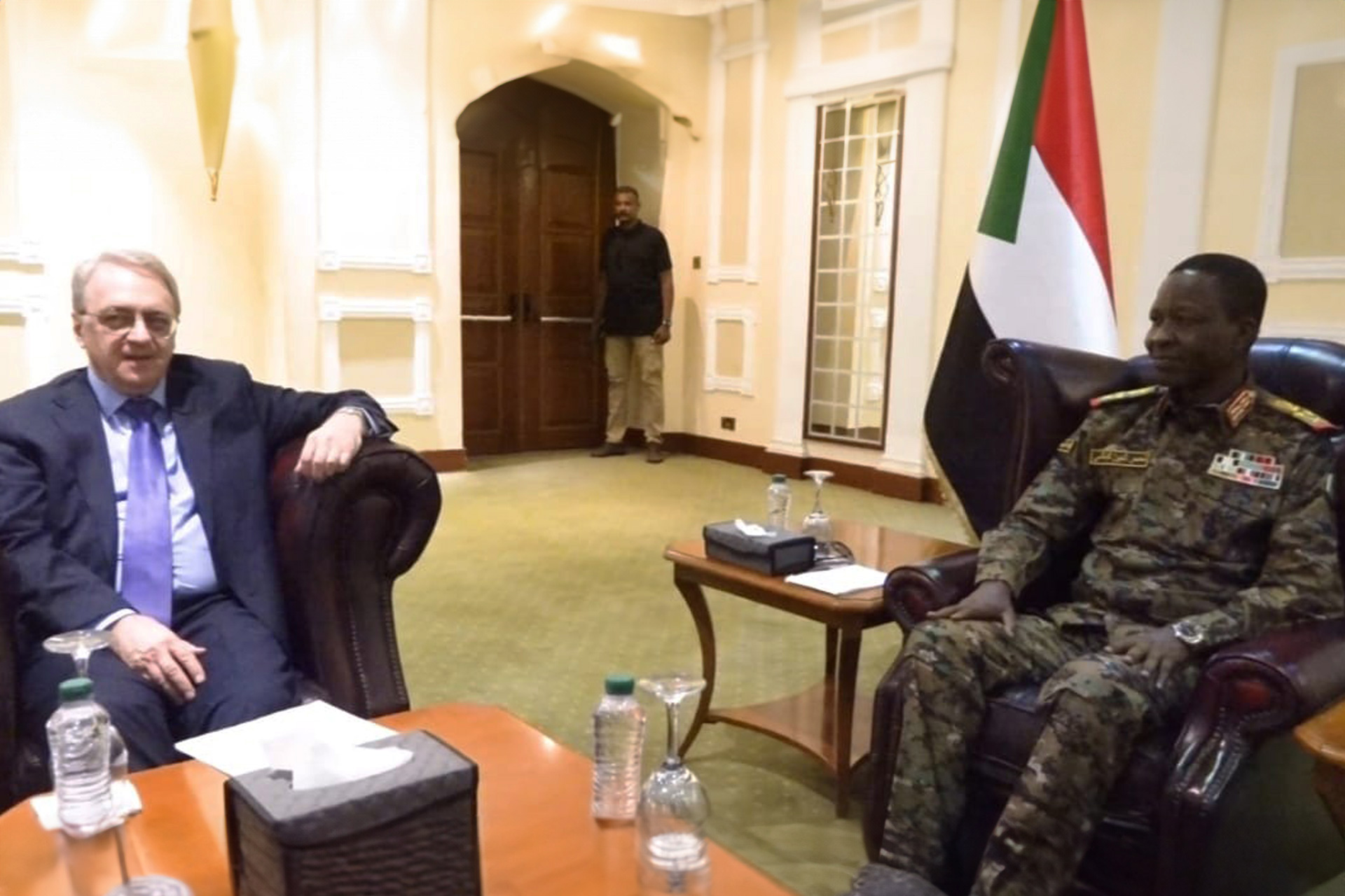 Rapprochement Soudan-Russie, alliance stratégique ou mariage d'intérêt?