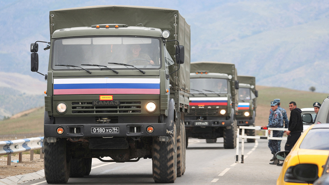 Retrait des Forces de Paix Russes de Karabakh Confirmé par le Kremlin