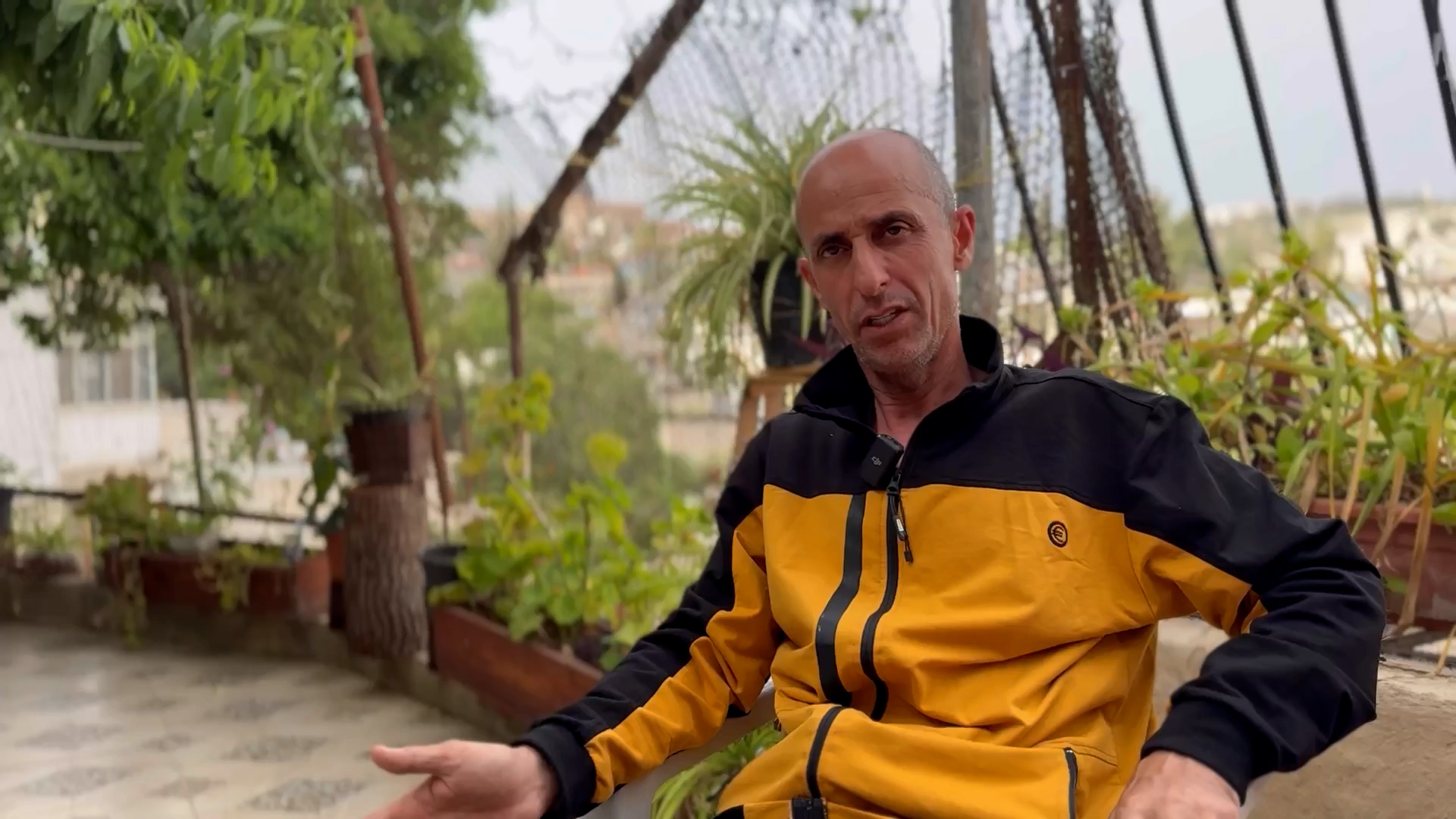 Un Jérusalémite bloque la saisie de sa maison en vidéo