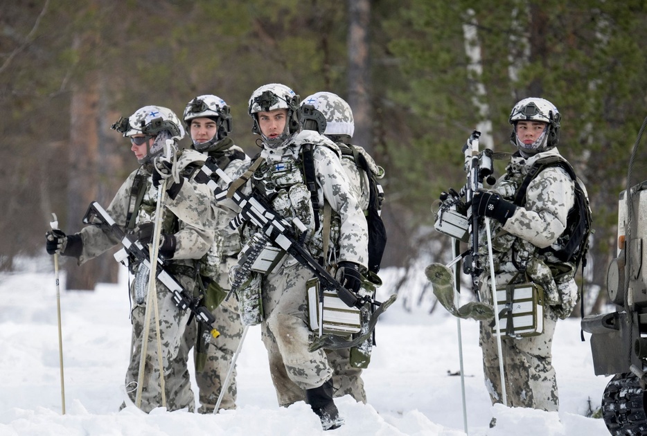Une année moins risquée? Les 12 premiers mois de la Finlande dans l'OTAN