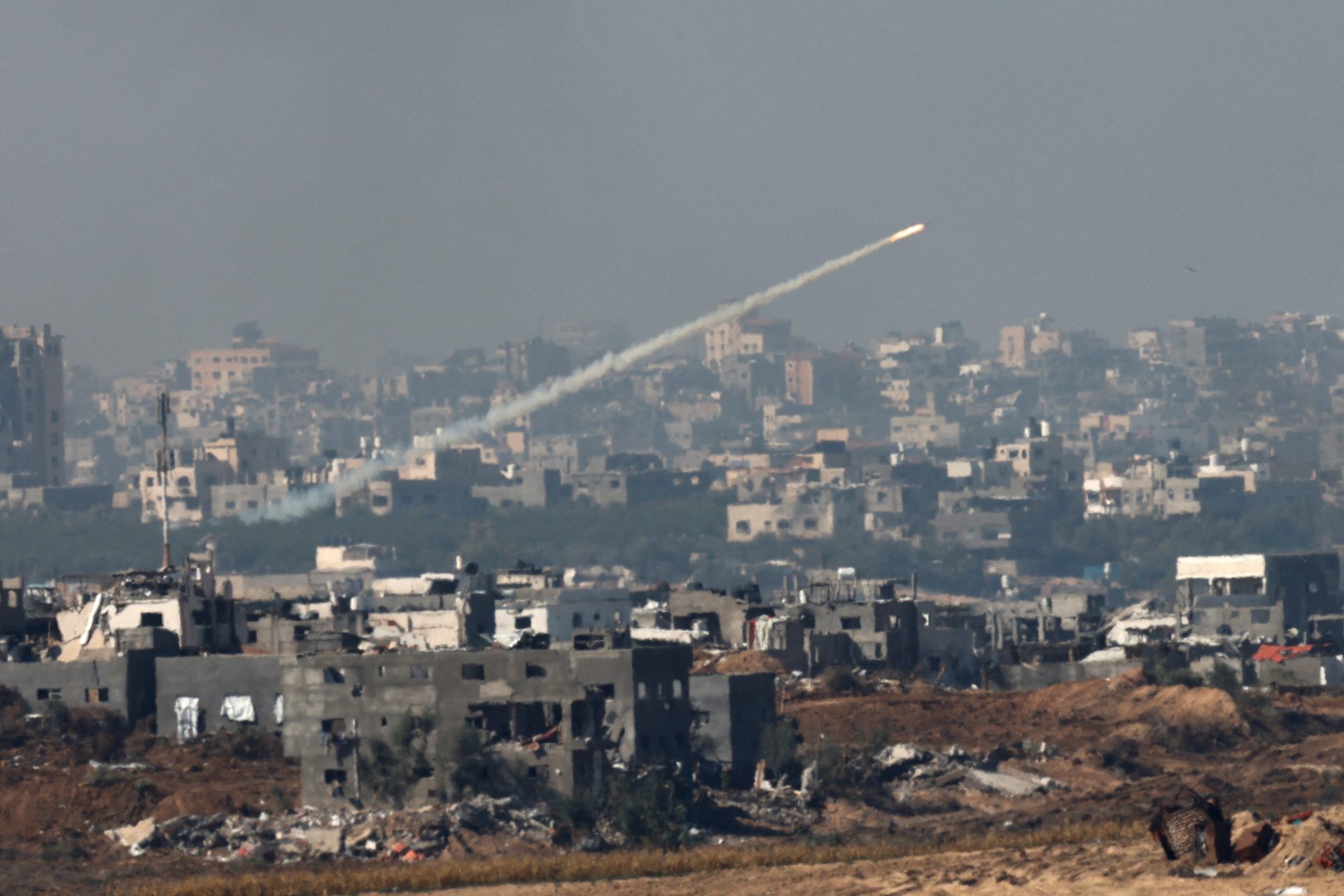 Assaut à Rafah la résistance bombarde Ashkelon