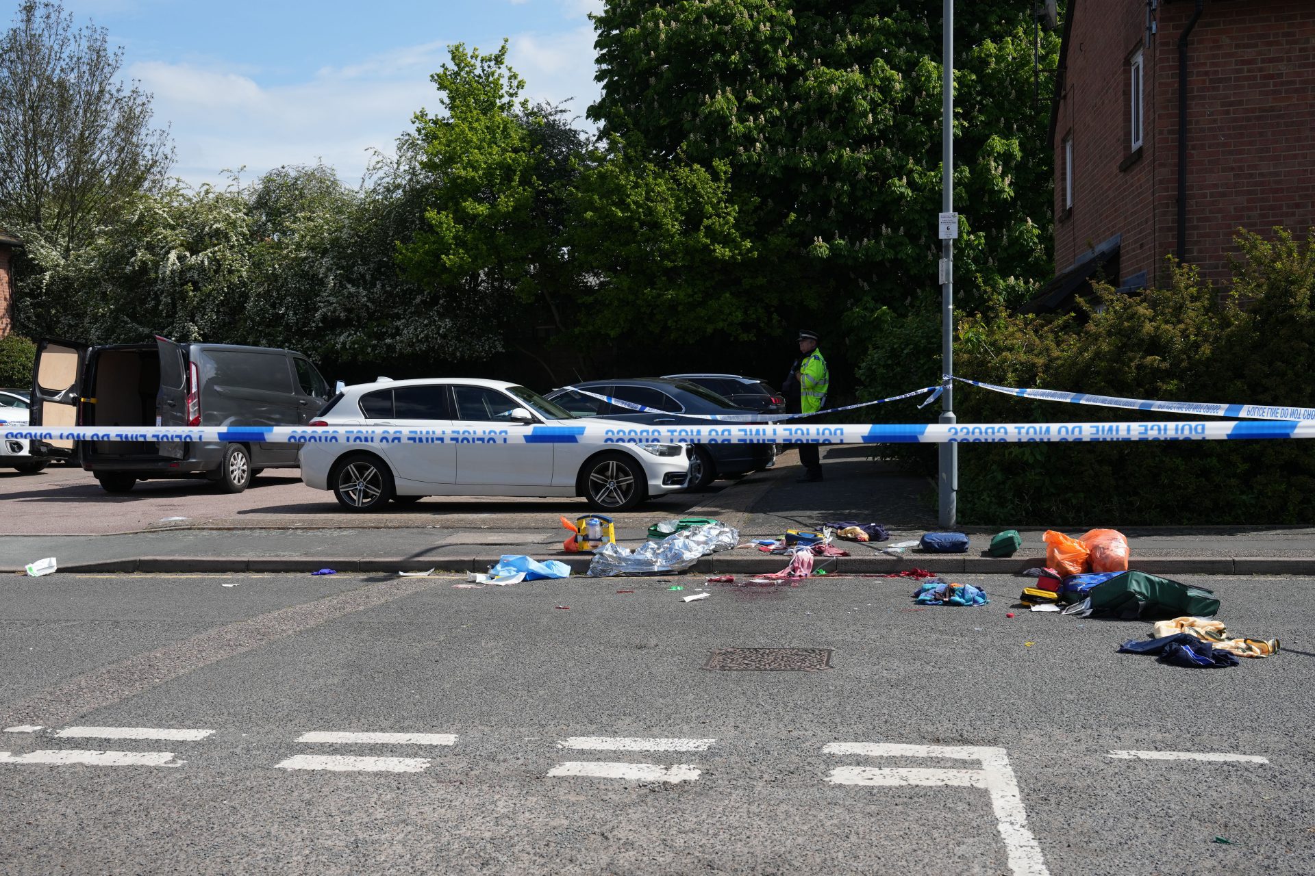 Attaque au sabre à Londres, la police arrête un homme