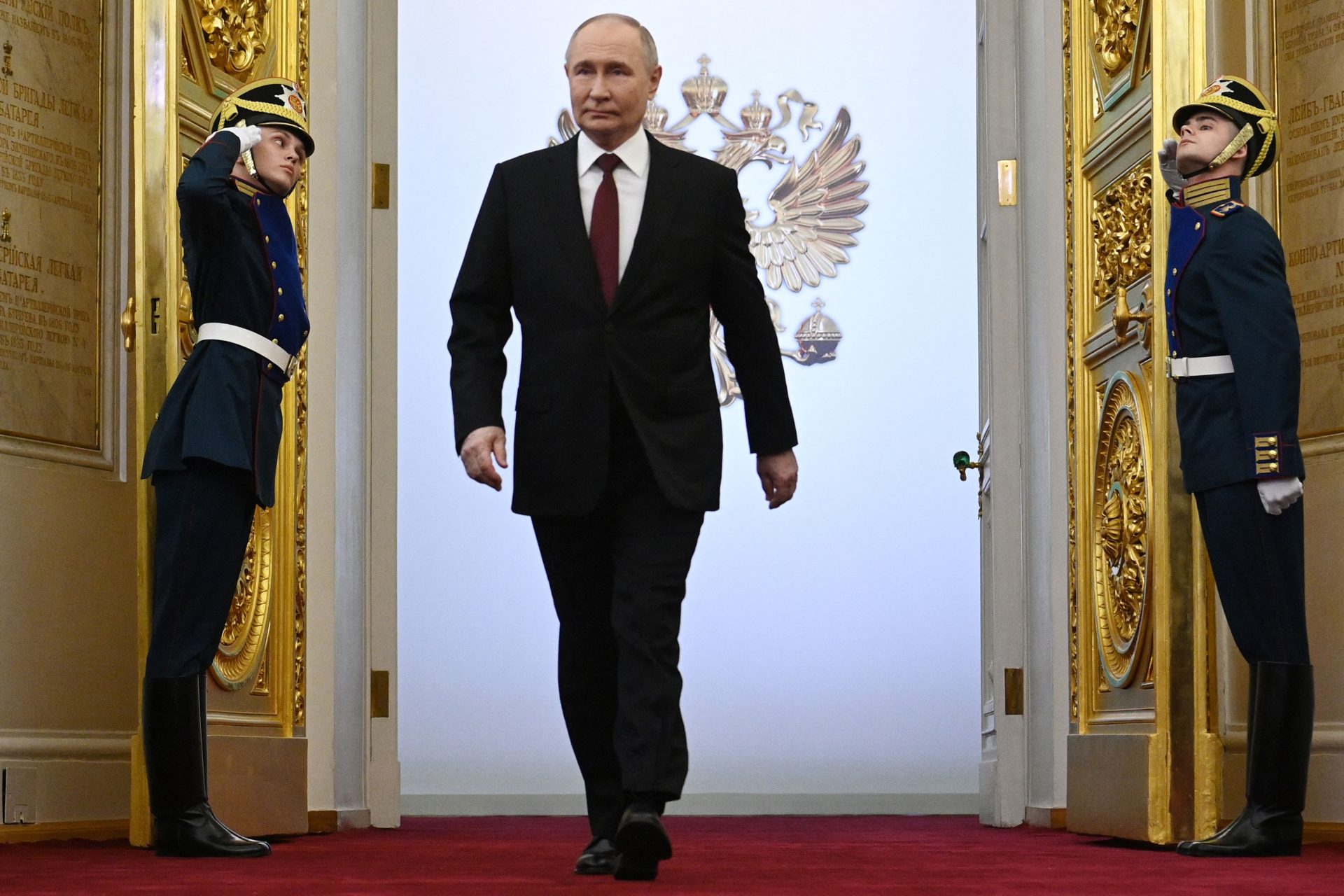Clés du 5e mandat présidentiel de Poutine dévoilées