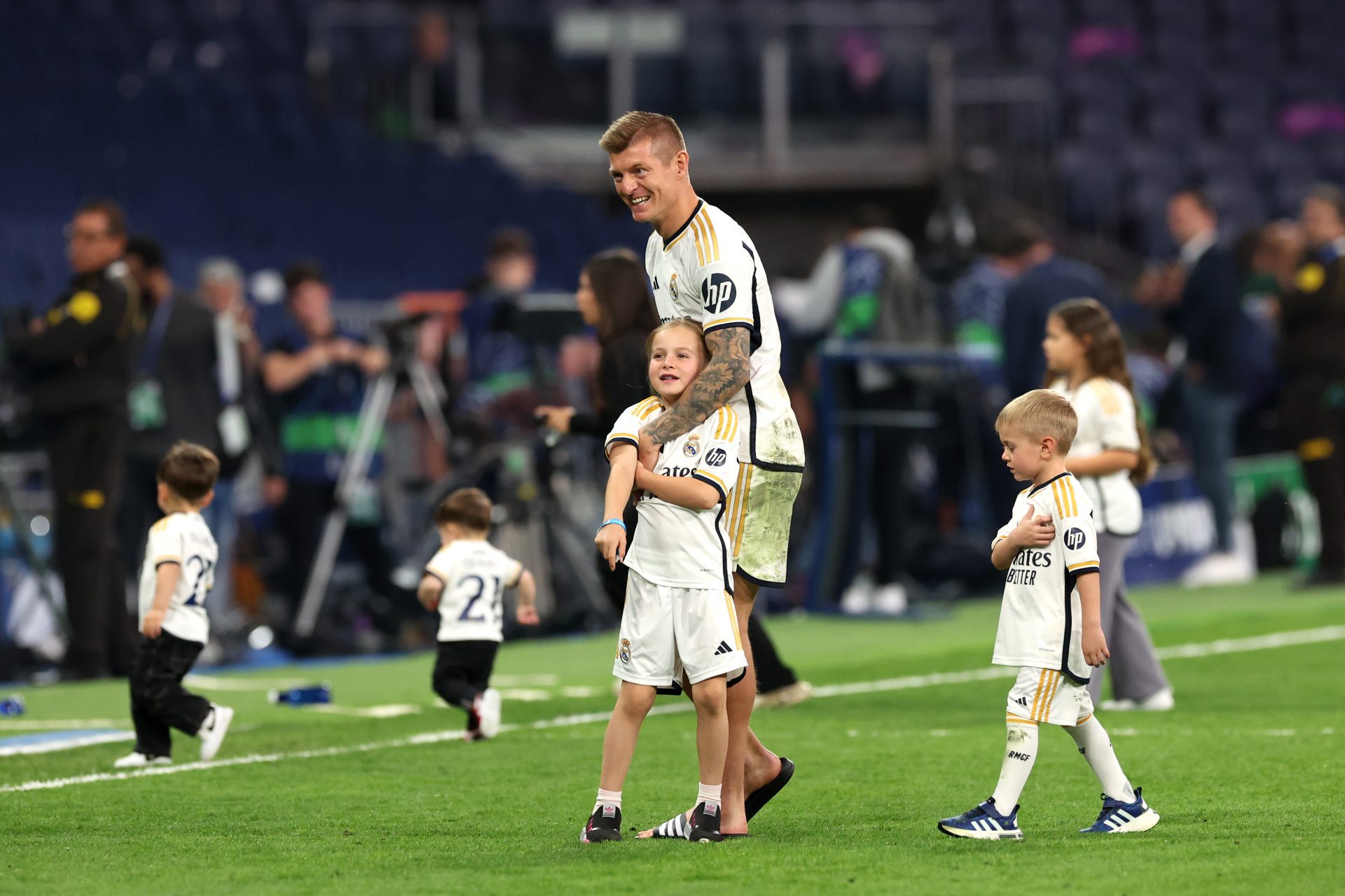 Comportement étrange de Kroos alimente les rumeurs sur son avenir au Real Madrid