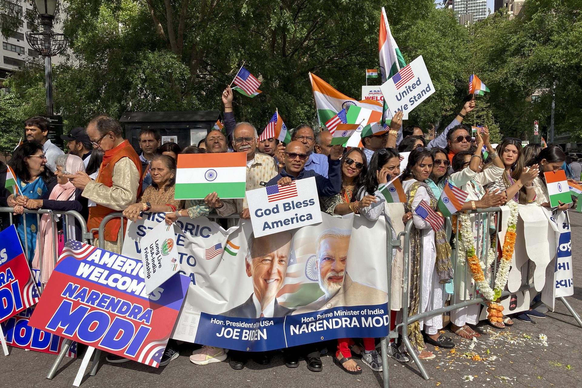 Diaspora indienne divisée Modi influence le vote aux USA