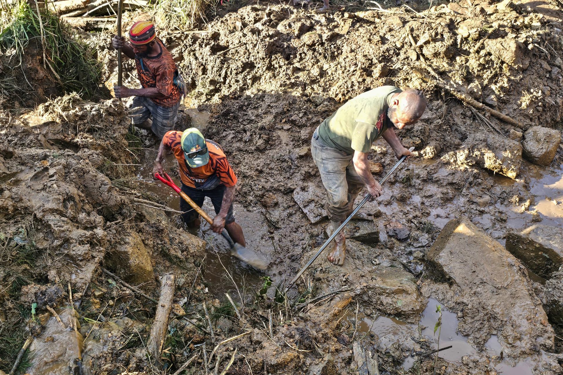 Effondrements en Papouasie : explications sur les glissements de terrain