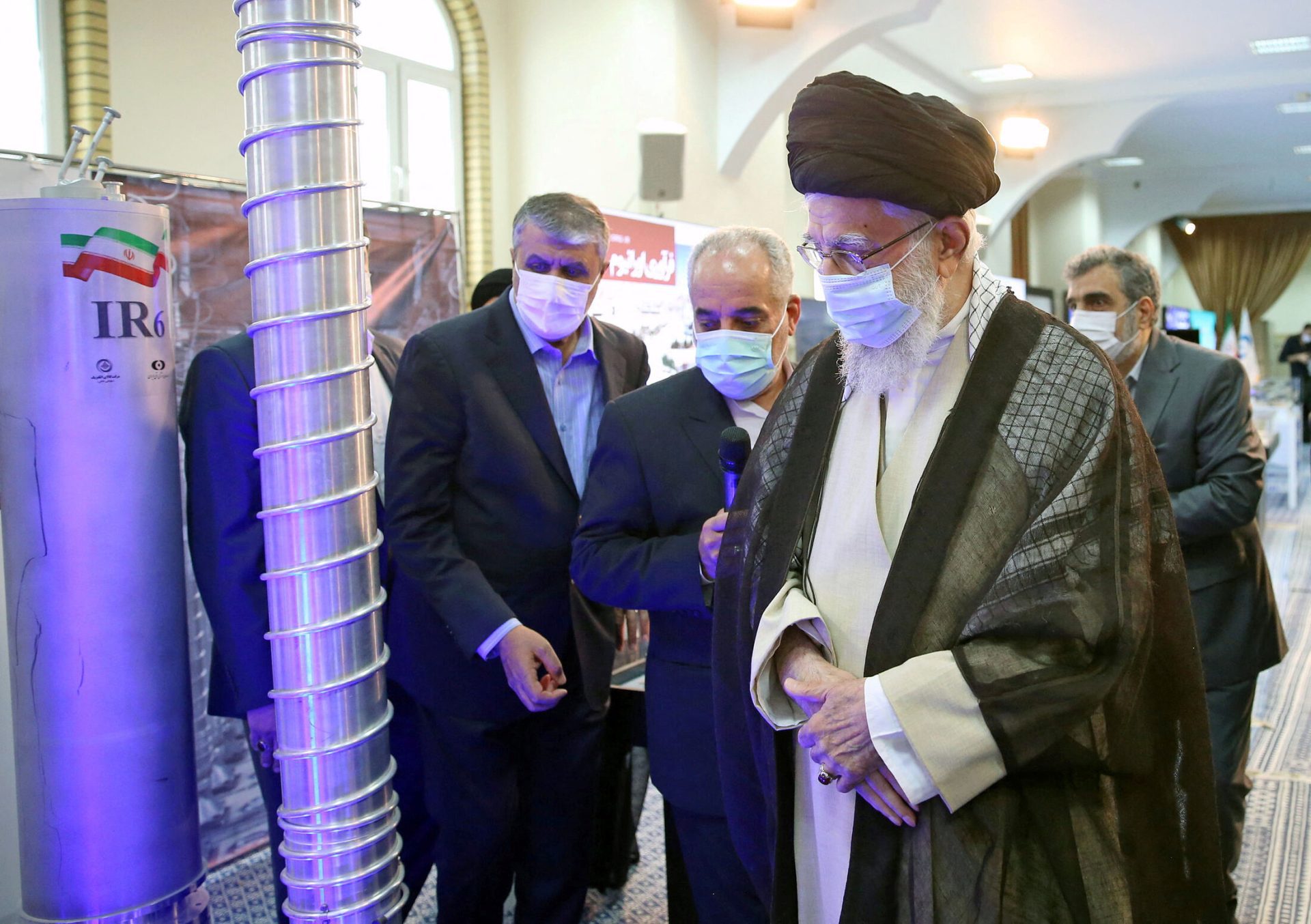 Iran menace de modifier sa doctrine nucléaire en cas de menace existentielle