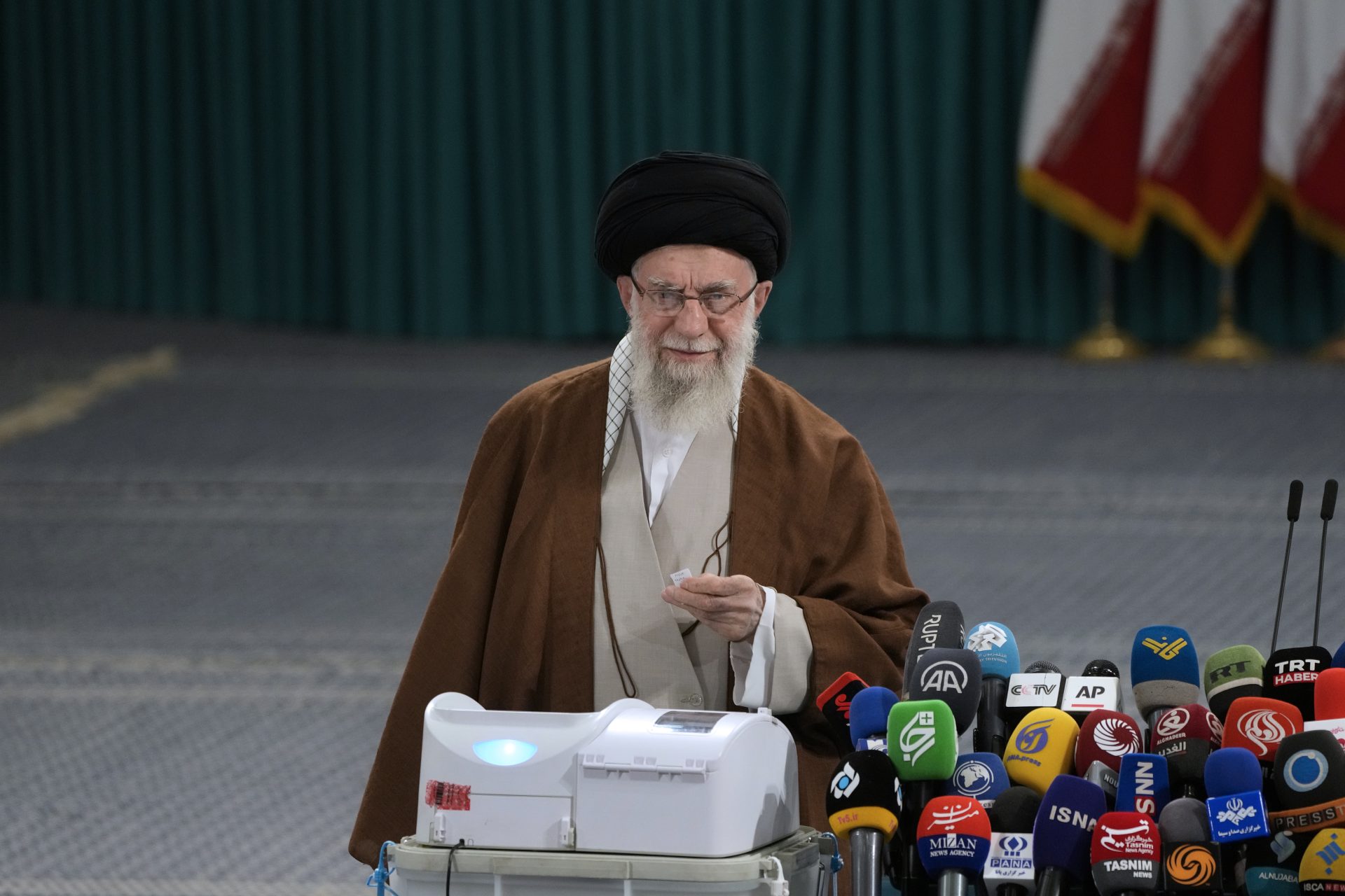 L'appel de Khamenei à voter malgré l'apathie en Iran