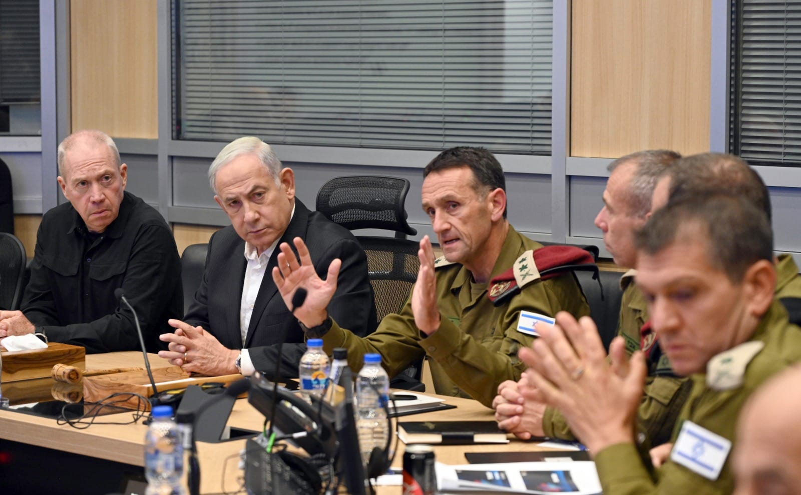 Leaders sécuritaires israéliens La guerre dans une impasse