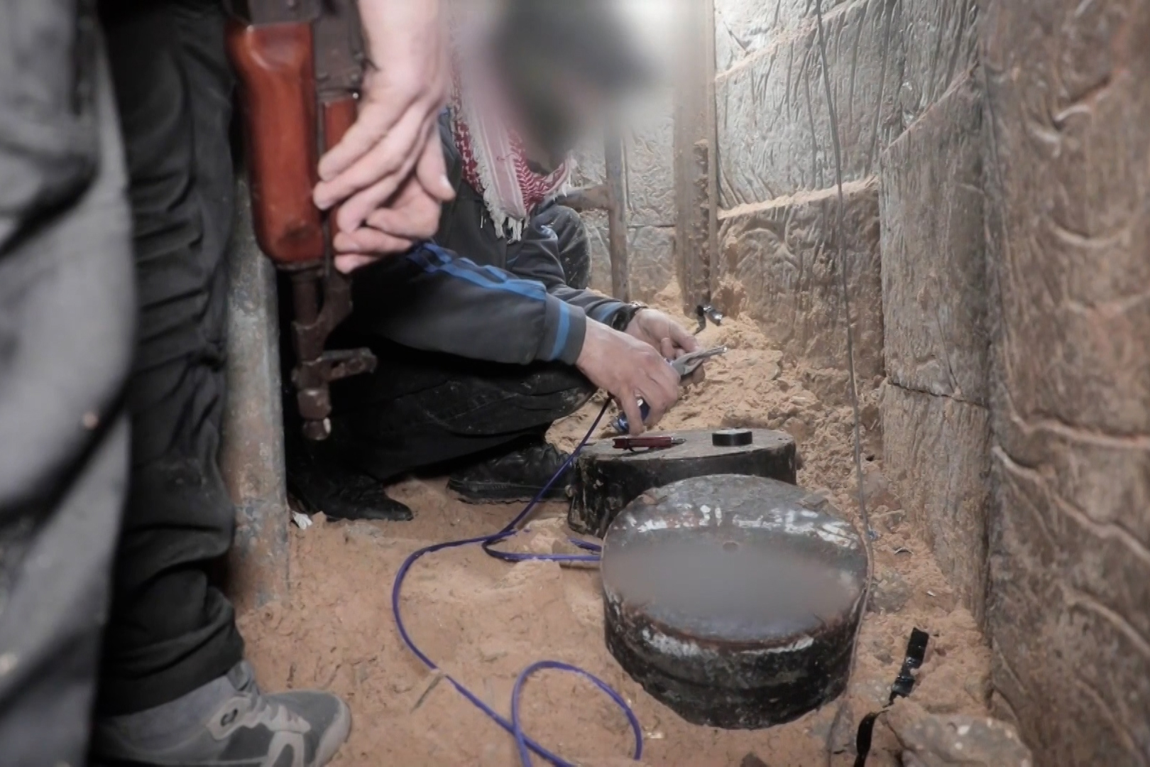 Les embuscades explosives du Qassam fascinent les internautes