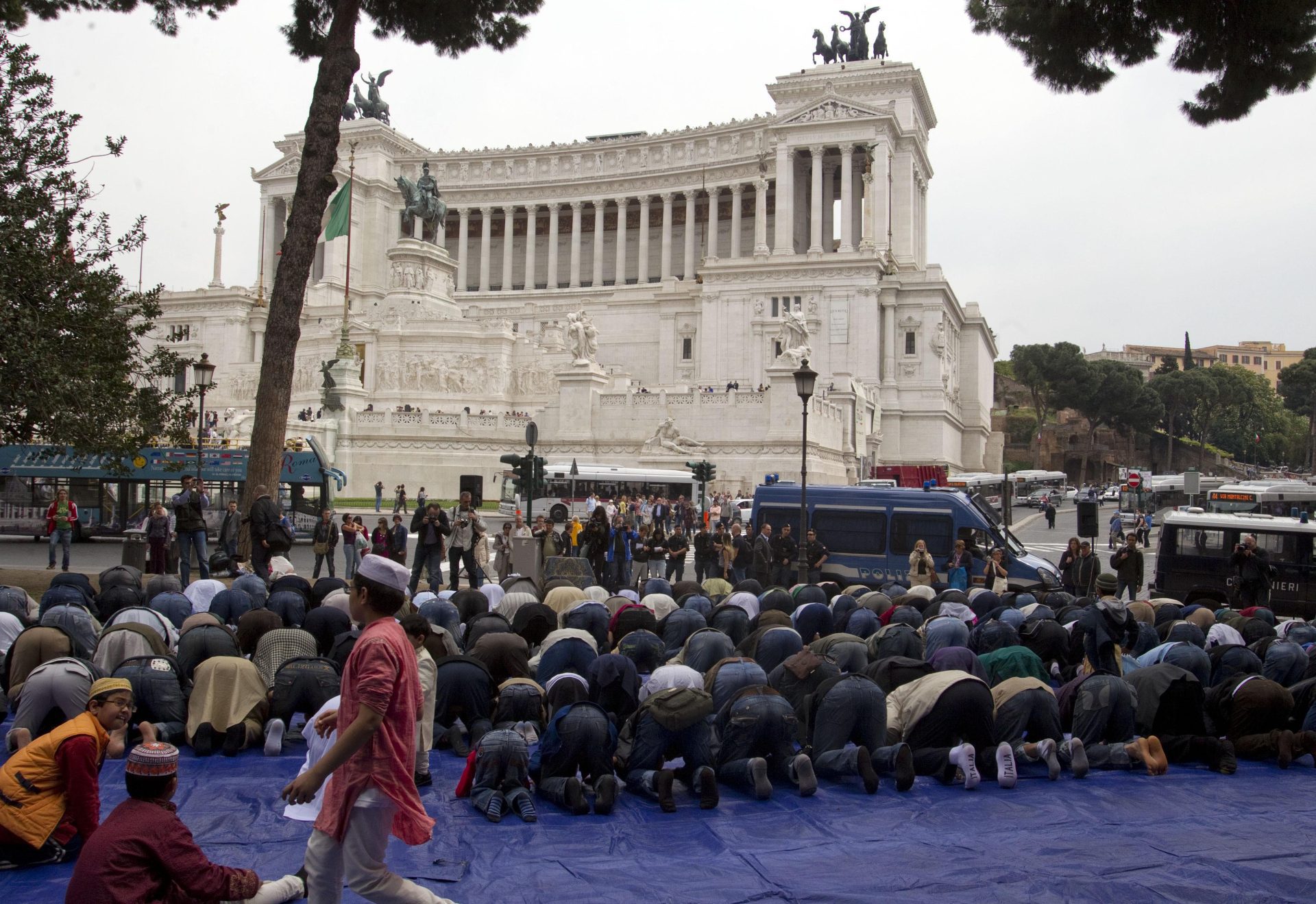Loi controversée, craintes en Italie sur les mosquées musulmanes