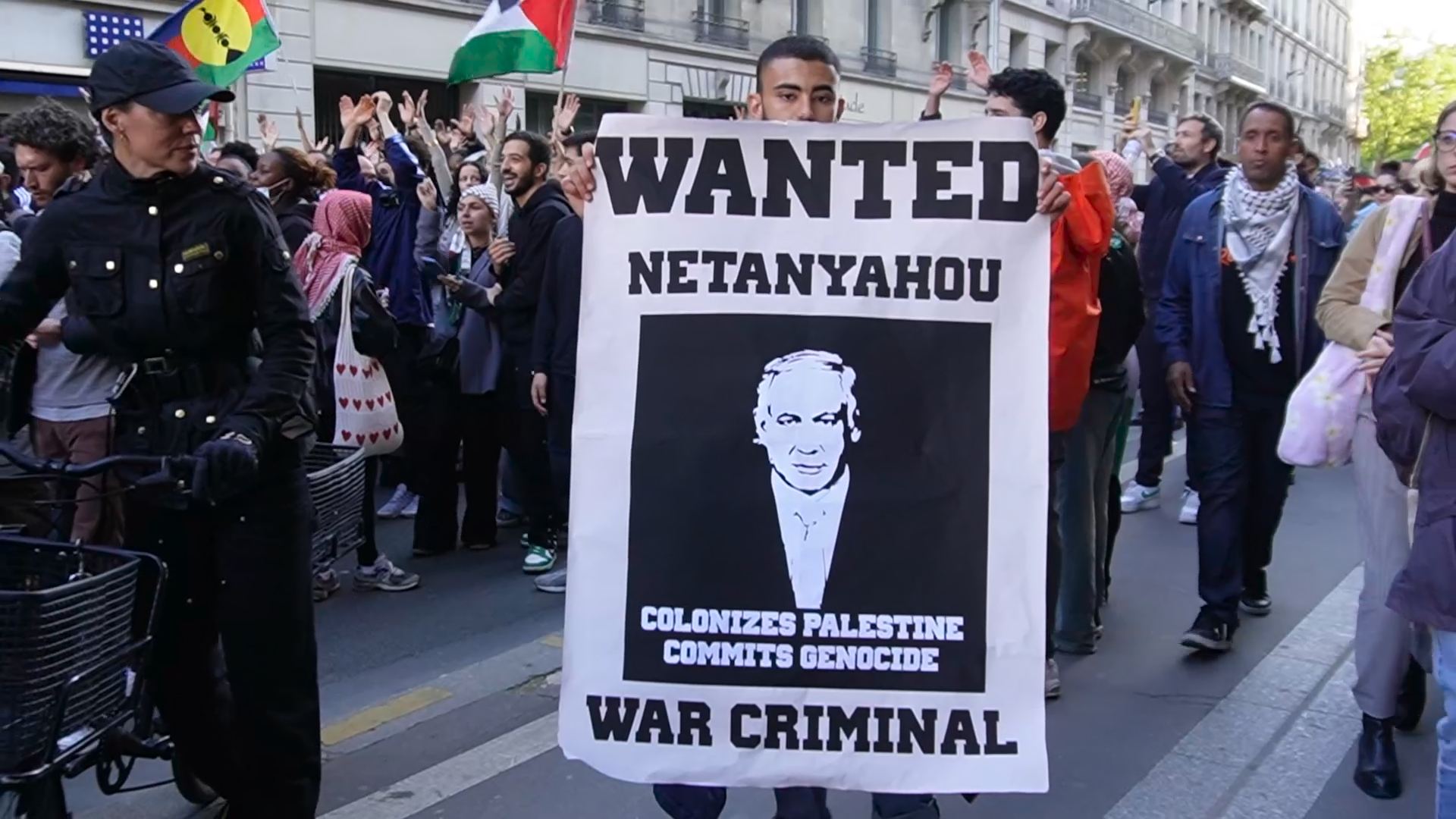 Manifestation contre le massacre de Rafah bloquée à l'ambassade israélienne Paris