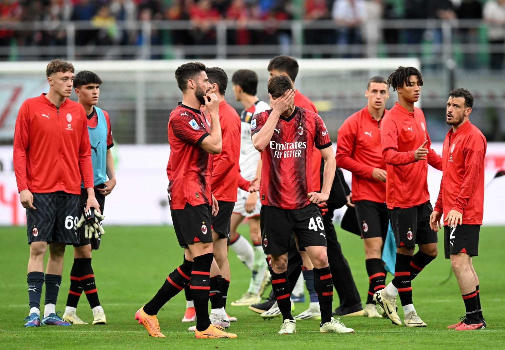 Milan accroché par un auto-but, Roma et Juve se neutralisent