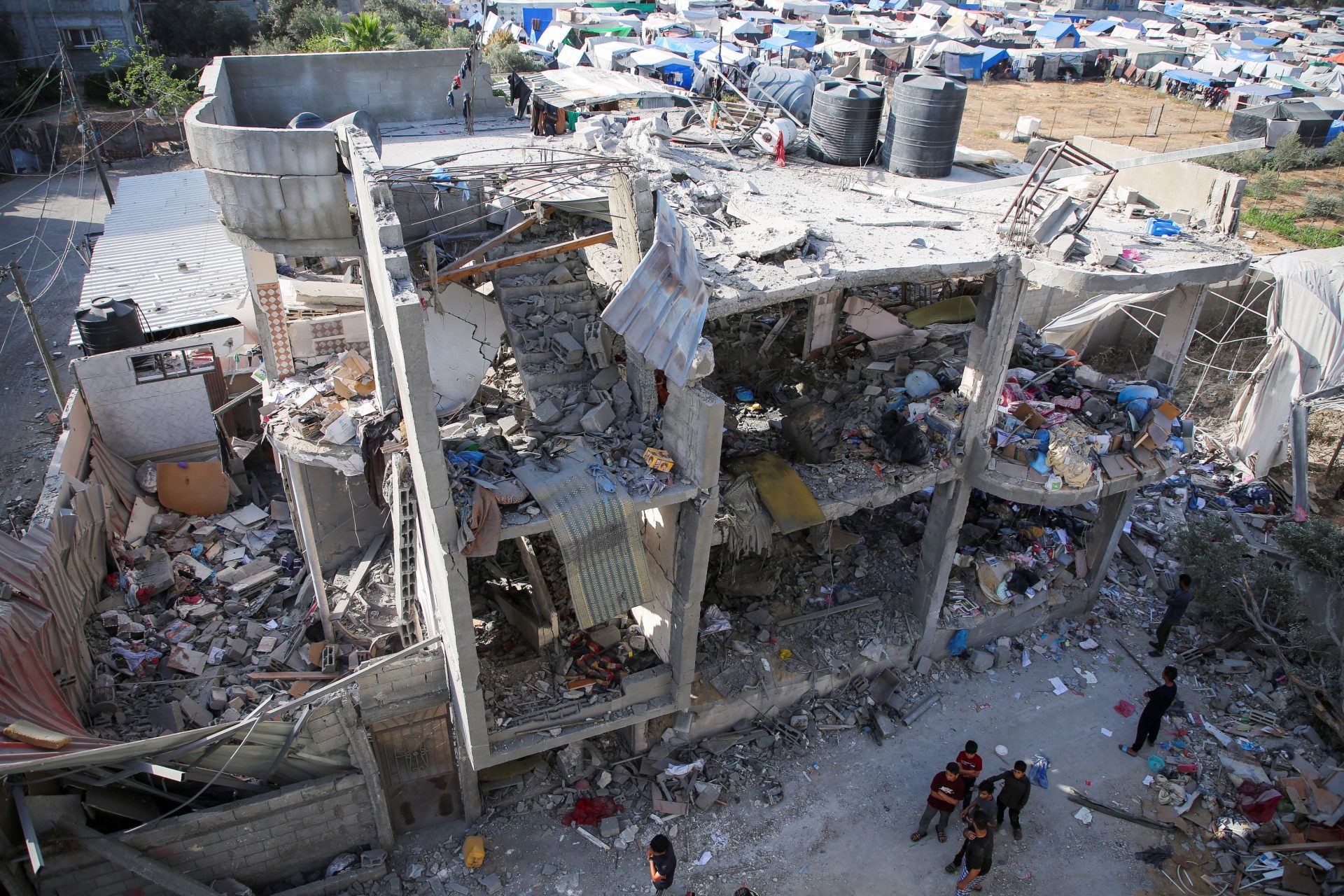 Nouveaux massacres à Rafah, près de 35 000 morts
