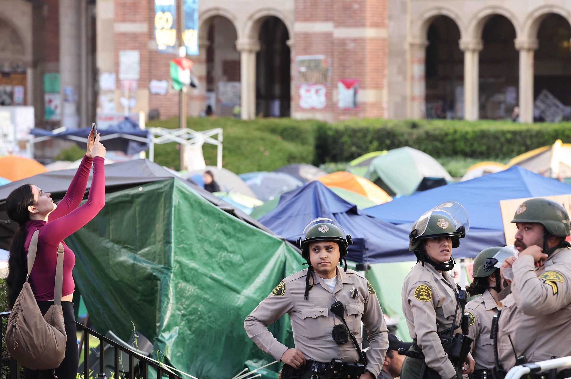 Ordre de dispersion du sit-in pro-Palestine à l'Université de Californie, le mouvement s'étend