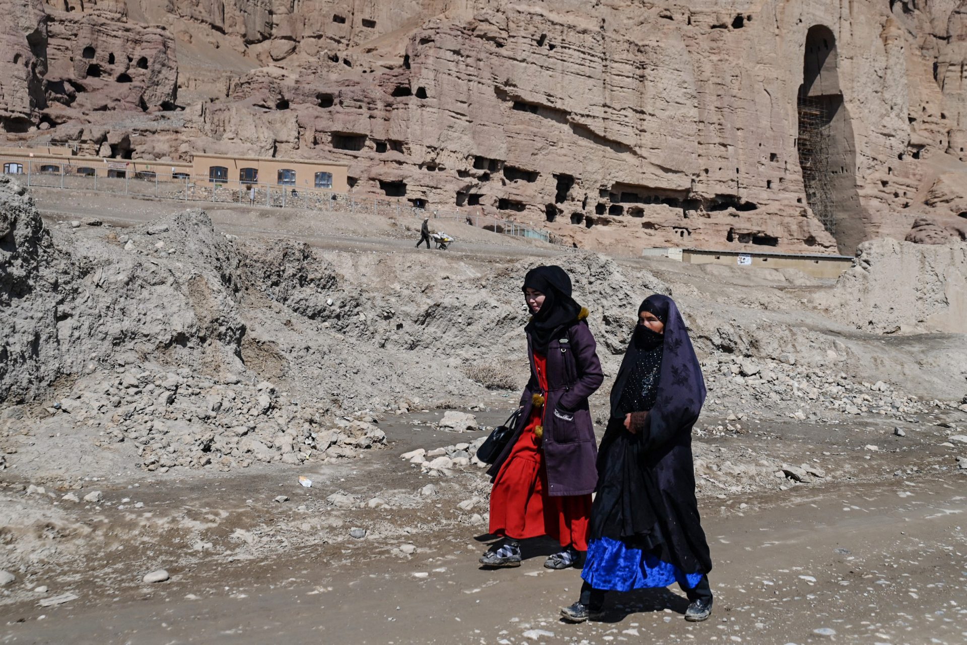 Trois Afghans et trois touristes espagnols tués à Bamyan