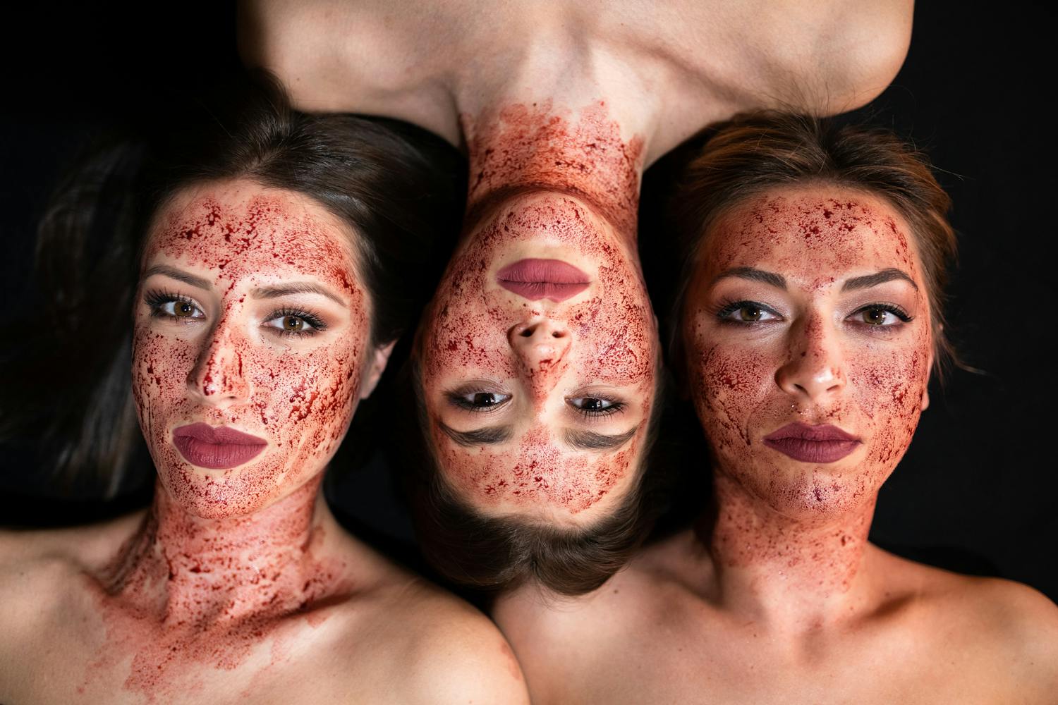 Trois femmes séropositives après un soin du visage de vampire aux USA.jpeg